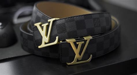 lv riemen mannen|Men's Designer Belts .